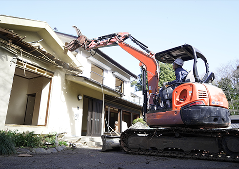 木造住宅からビル・工場まで構造体を問わず対応「総合解体工事」